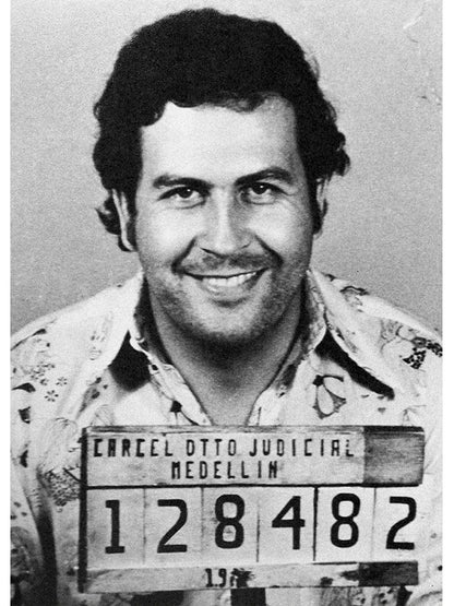 V / 40x60cm No Frame Lord Pablo Escobar Narcos Mugshot Poster Canvas Painting Colombian Drug Gangster Wall Art For Living Room Home Decoration